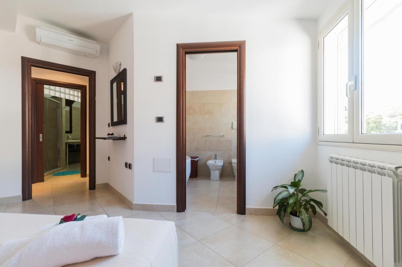 Royal Suite Apartment Cala Gonone Luaran gambar