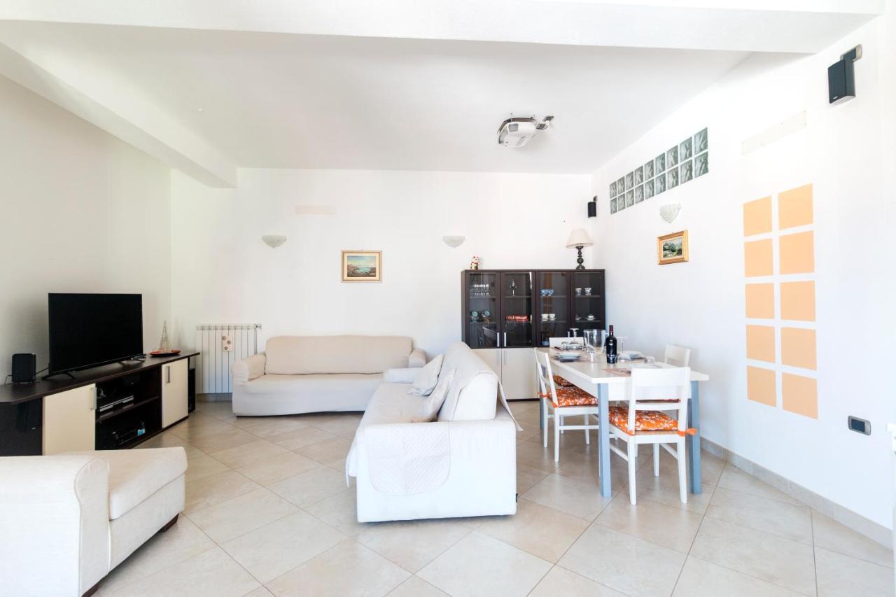 Royal Suite Apartment Cala Gonone Luaran gambar