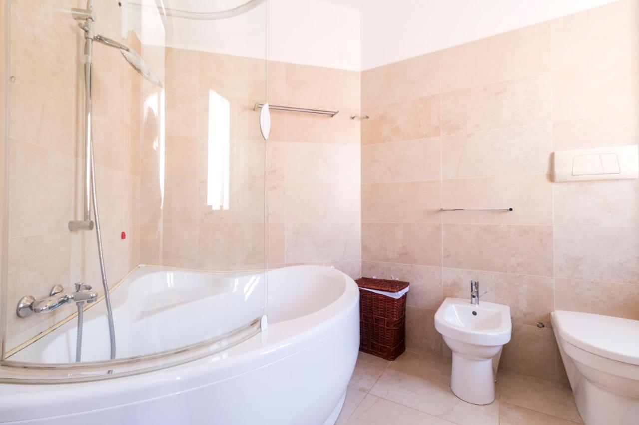 Royal Suite Apartment Cala Gonone Luaran gambar